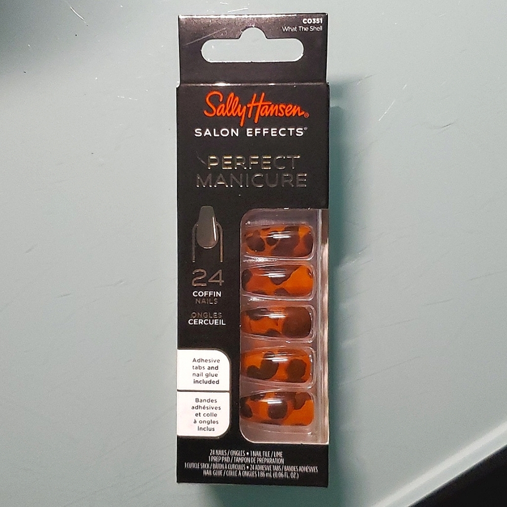 New "Sally Hansen" Salon Effects Manicure kit in What The Shell.